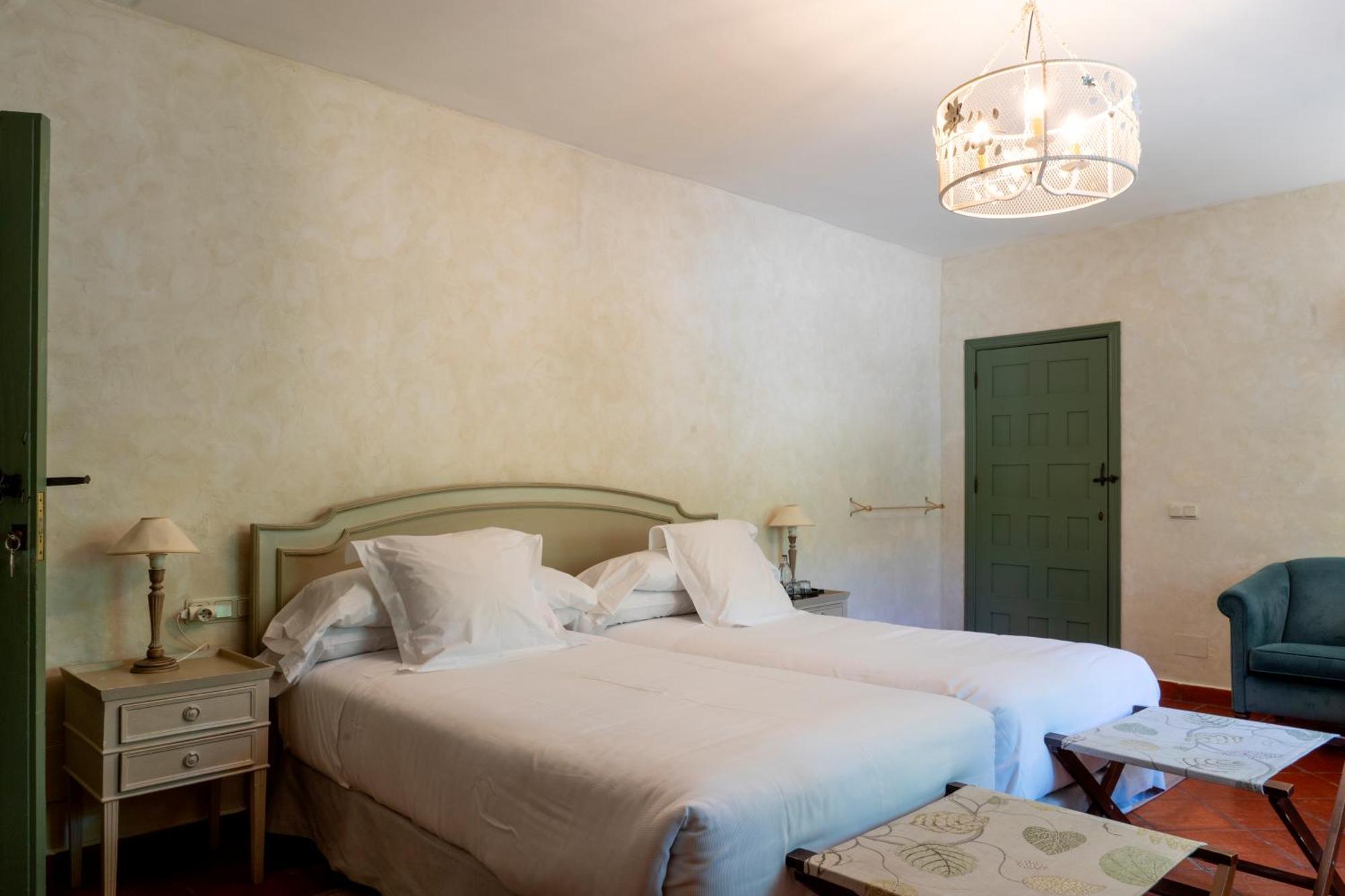 Hotel Boutique Molino Del Arco 4*